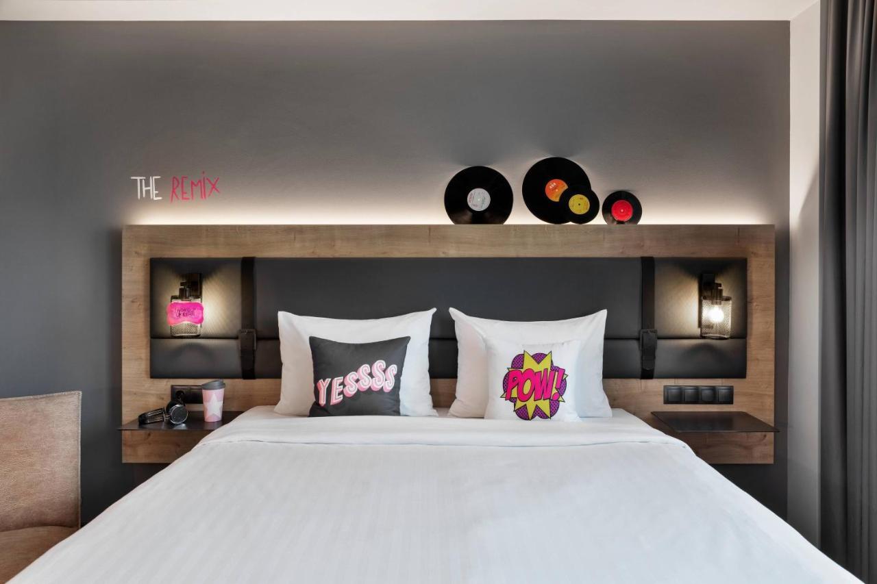 Moxy Bucharest Old Town Hotel Buitenkant foto